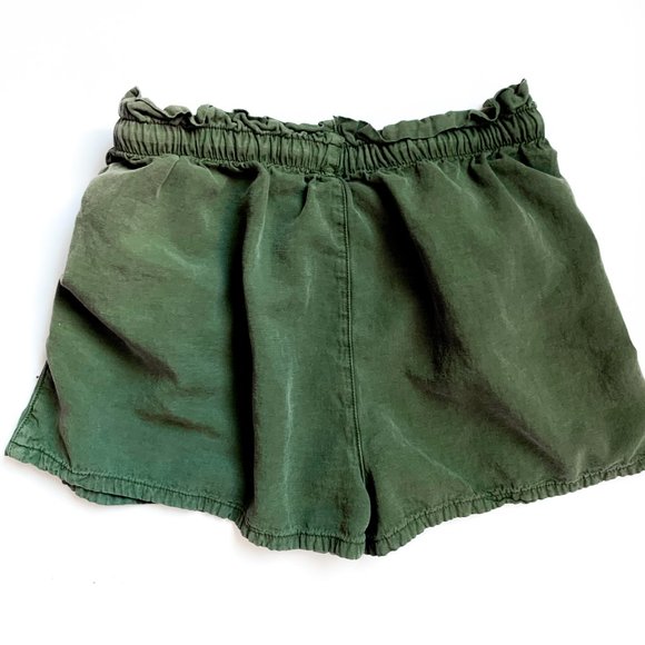 UO green brady tencel paperbag shorts XL - Picture 6 of 6